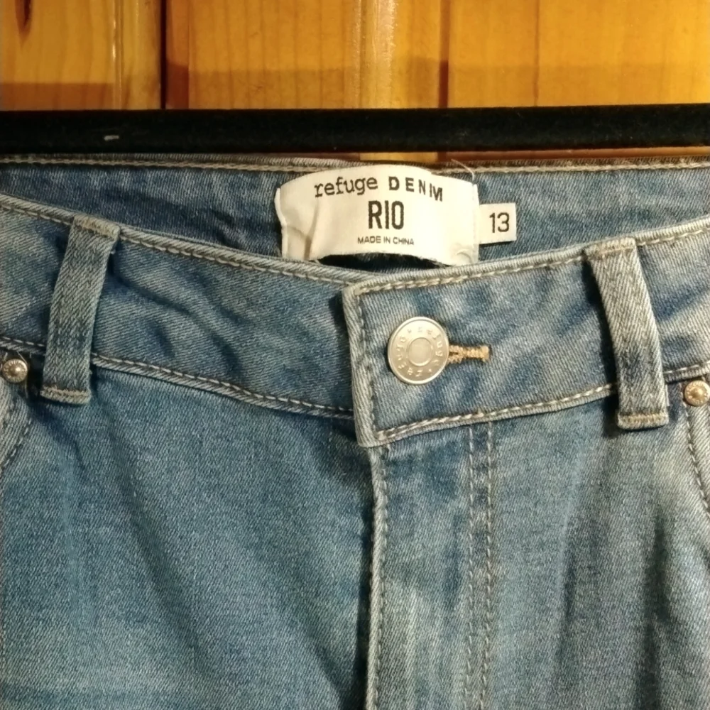 Jeans - Picture 3 of 3